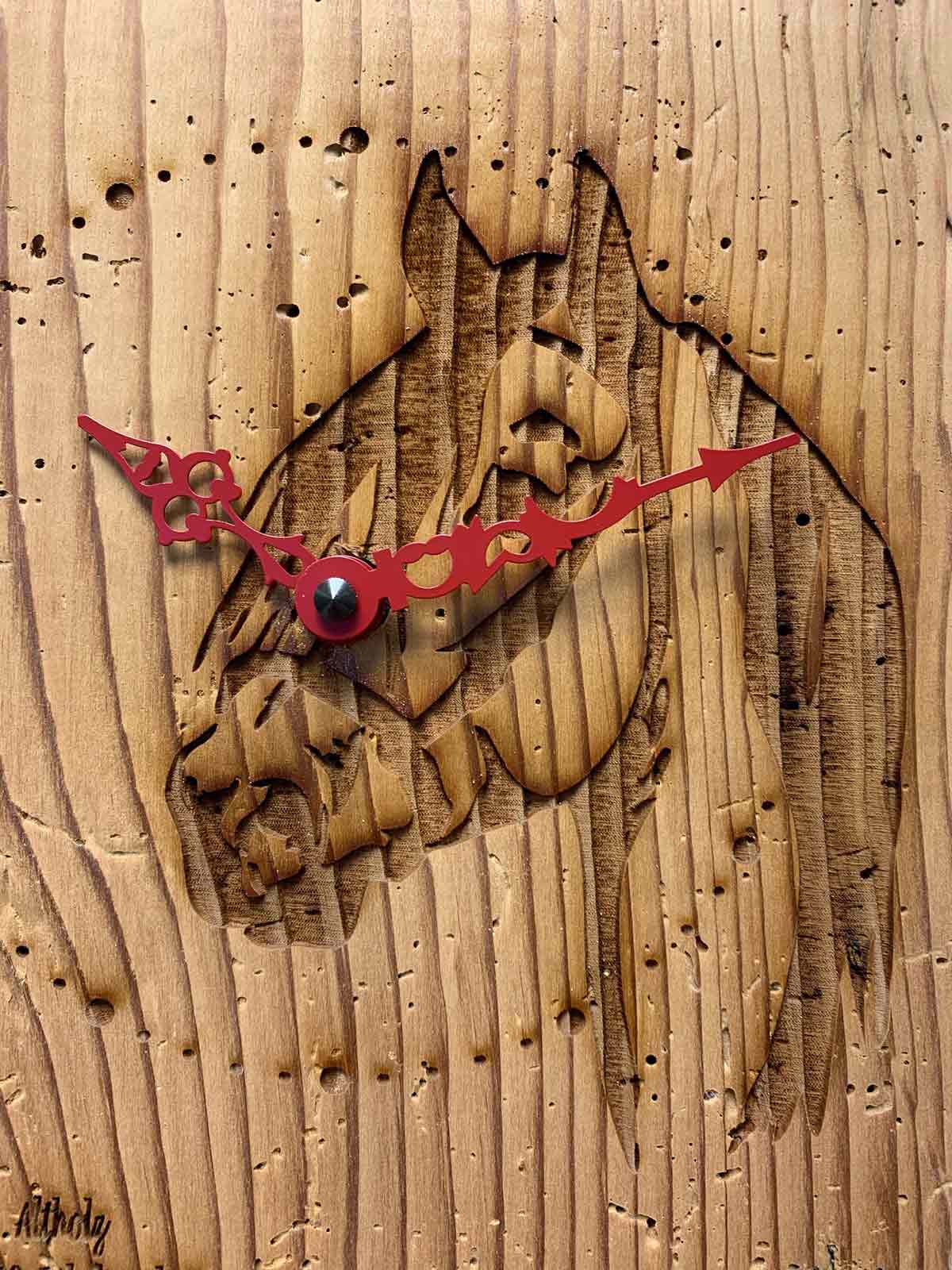 Altholz Wanduhr-Pferd Altholz Wanduhr-Pferd